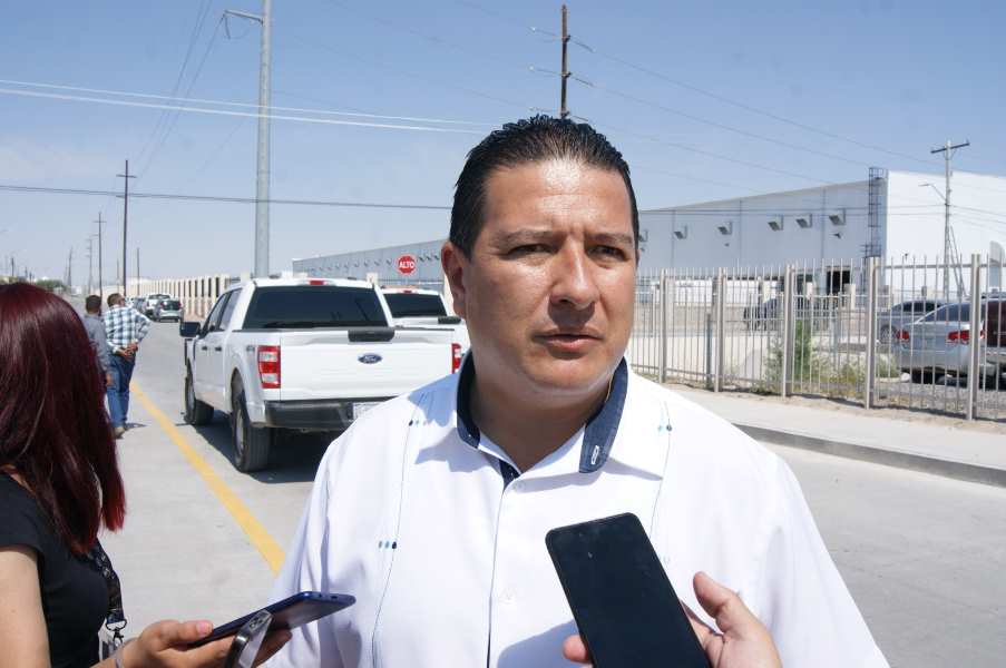 Refuerzan entrega de vales para la dotación de agua potable en colonias populares.