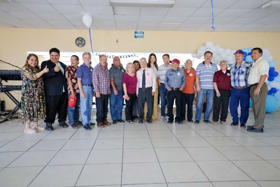 Decidirán personas mayores sobre uso de apoyos al DIF