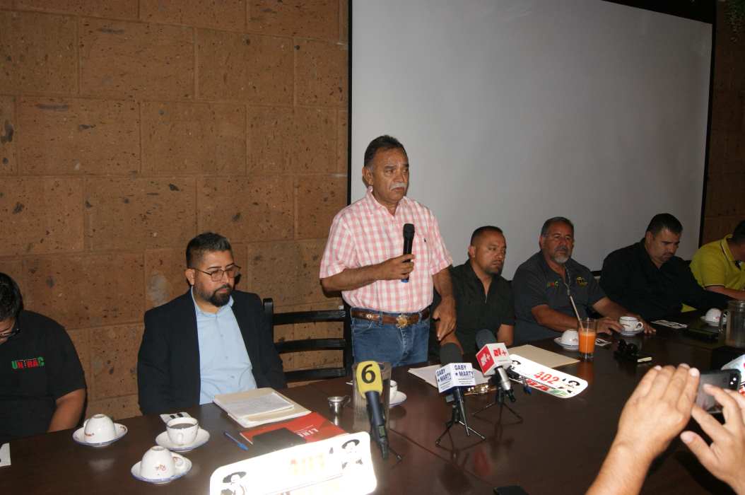 Persiste acoso hacia concesionarios del transporte y no son considerados en acuerdos.