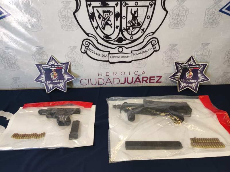 Detienen a dos sujetos por portación ilegal de armas