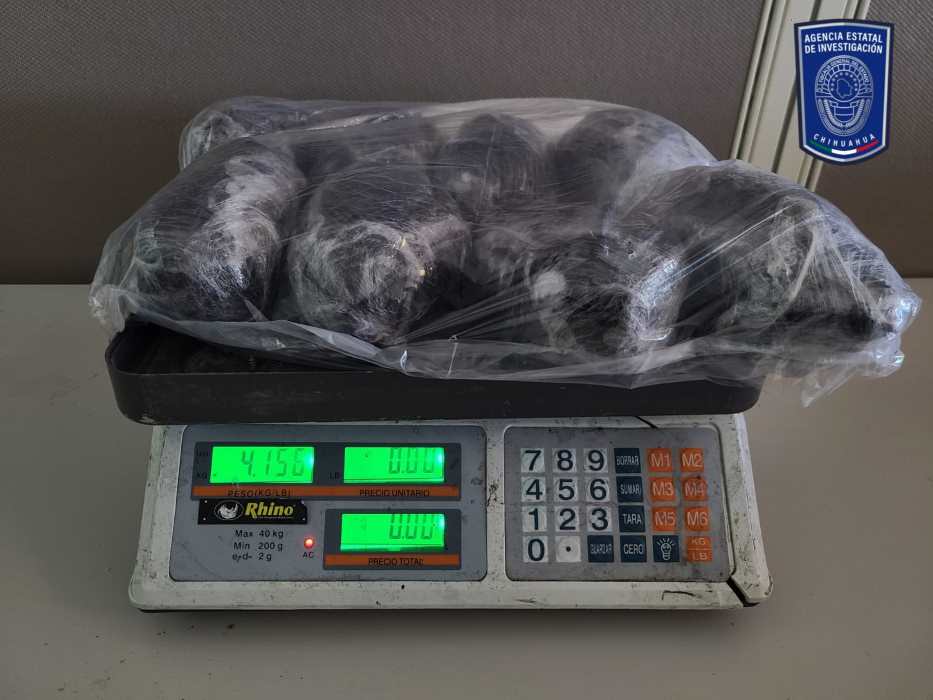 Captura la AEI a sujeto en posesión de más de 4 kilogramos de cristal