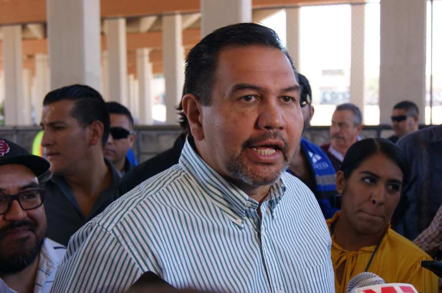 Analizan alternativas para ofrecer alojamiento a los migrantes.