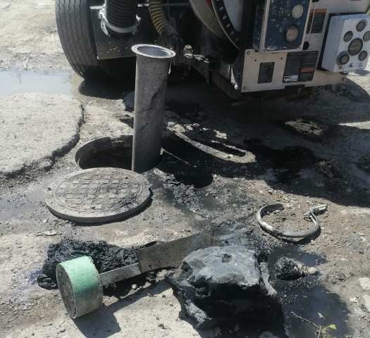 Desazolva JMAS drenaje de Colonia Zacatecas