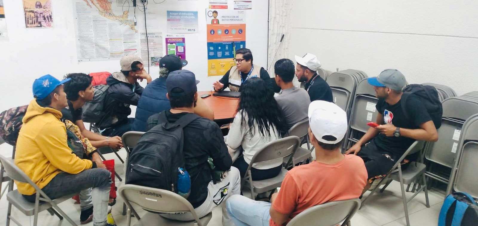 Transportación a medio precio para migrantes u ofertas de trabajo