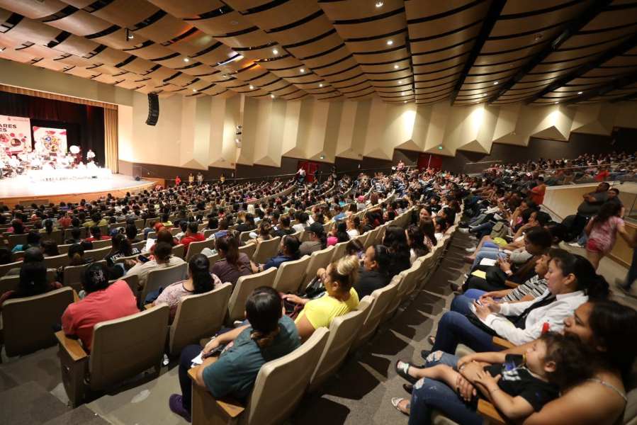 Cruz Pérez Cuéllar es el Presidente de la Educación: Secretario del Ayuntamiento