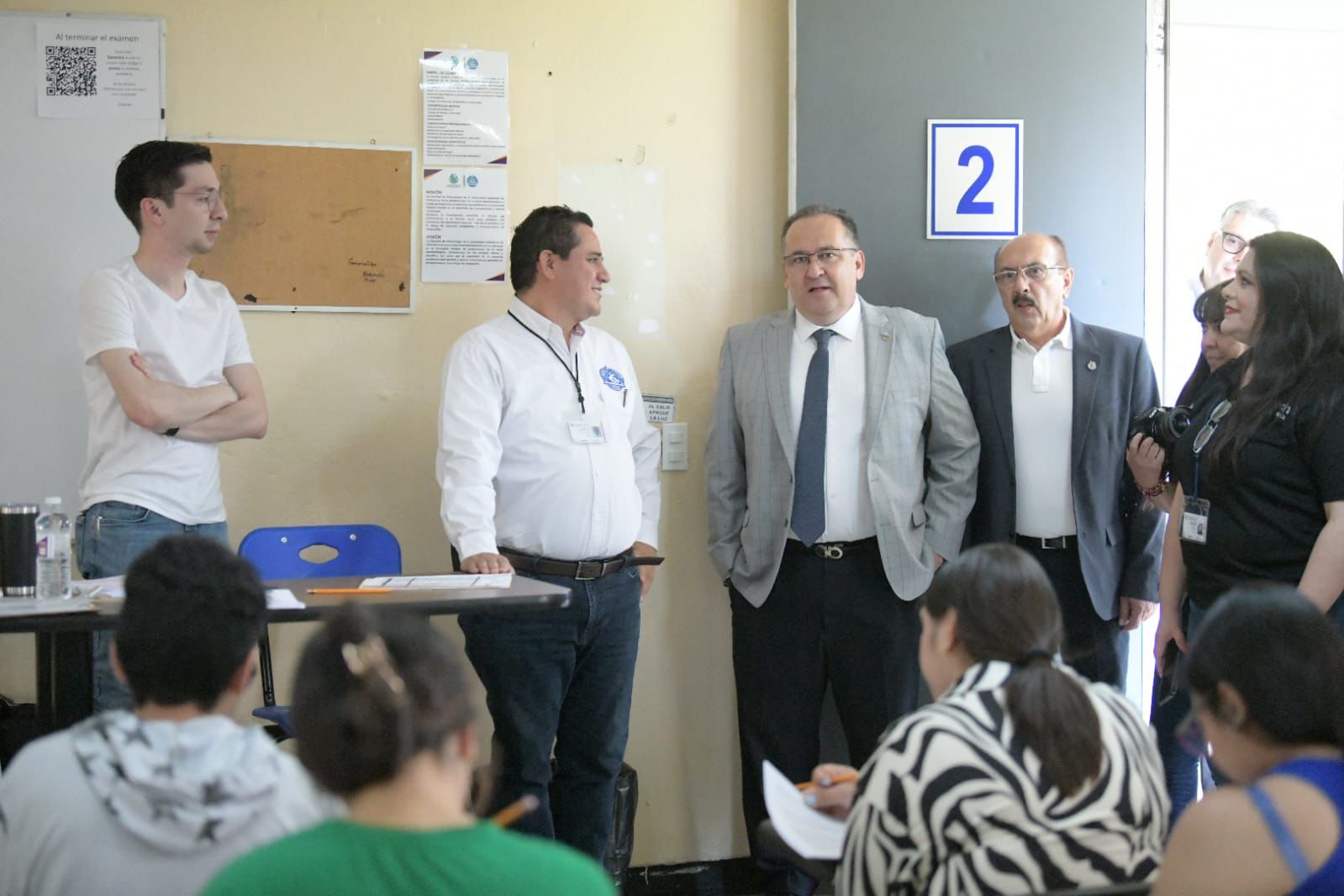 Presentaron 9,200 estudiantes el examen de admisión para ingresar a la UACH.