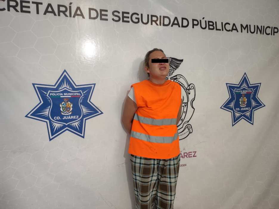 Arrestada por extorsión tenía orden de aprehensión