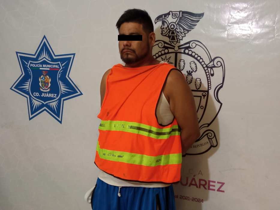 Policías municipales detienen a sujeto por el delito de feminicidio en grado de tentativa