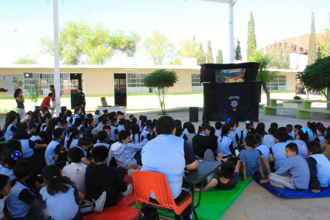 Llevó Grupo 16 de la SSPM “Teatrino” a escuela primaria Solidaridad