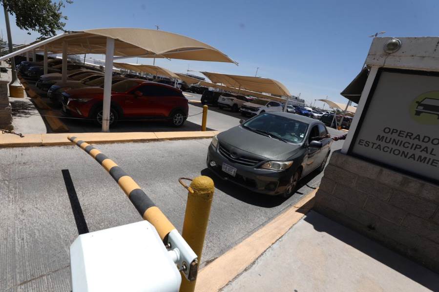 Municipio, cuenta con cinco estacionamientos públicos en la Zona Centro