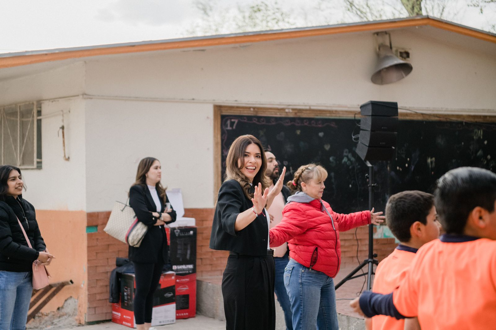 Llega Programa cruzando Sonrisas a las escuelas primarias Independencia II y Margarita Maza de Juárez