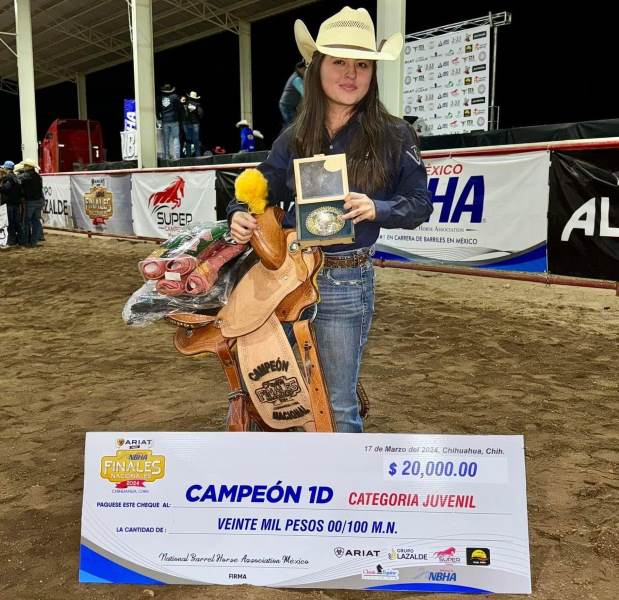 Paulina Luna brilla en el Campeonato Nacional de Barriles