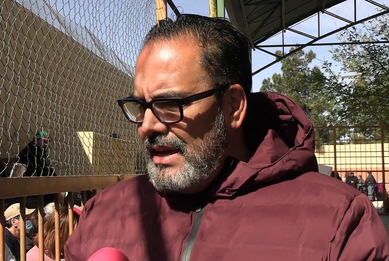 Deben parar las redadas contra migrantes y tratarlos como víctimas, no como delincuentes.