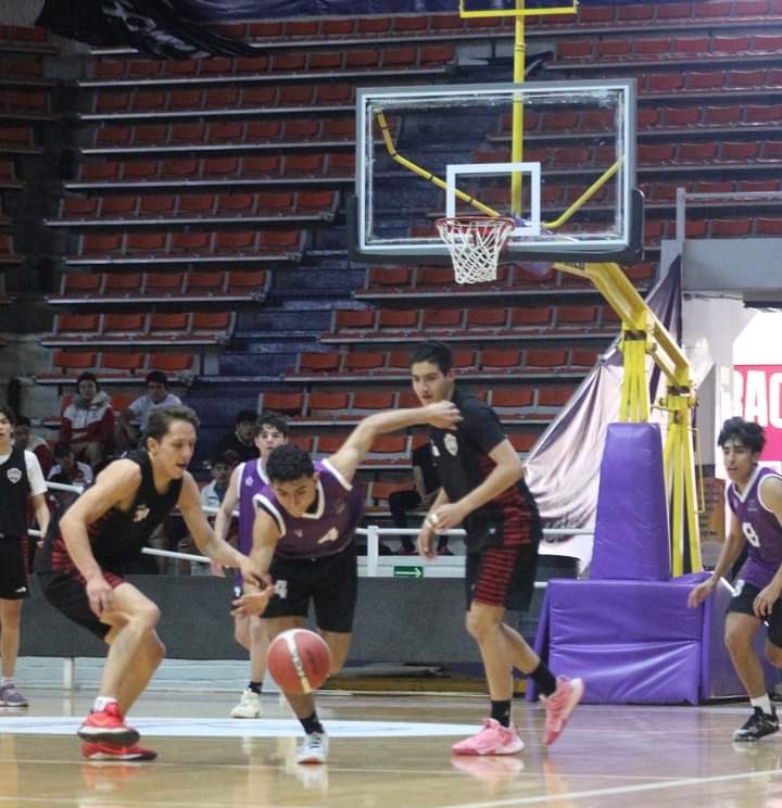 Basquetbolistas juarenses calificaron en el Macro Regional Conade 2023