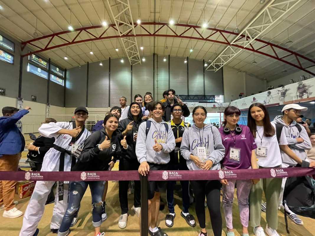 Juarenses se coronan campeones en el Macro Regional de Taekwondo