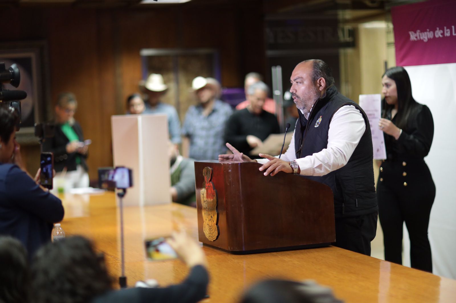 Anuncian descuento en Engomado Ecológico por el Día Internacional de la Mujer.