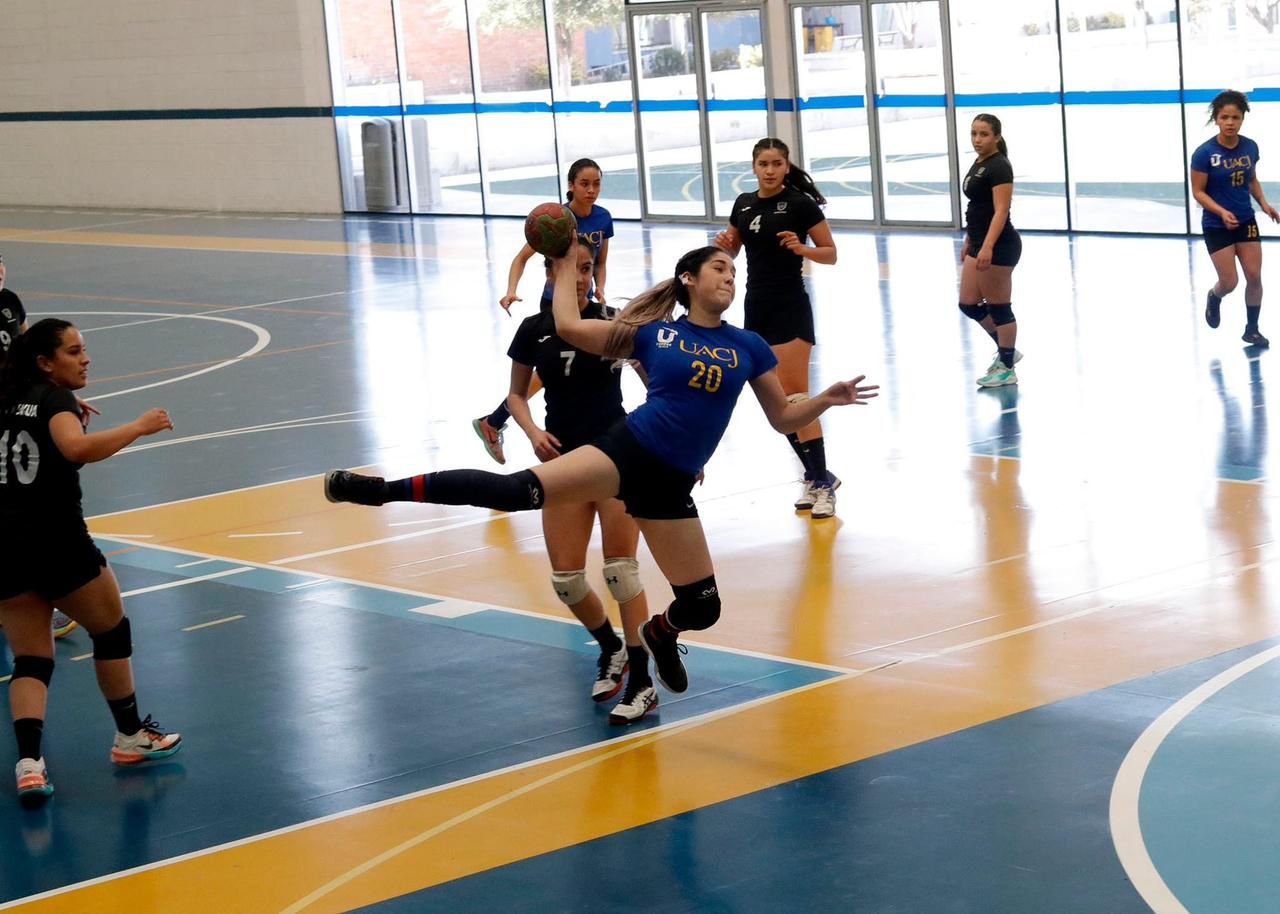 Laisha Martínez seleccionada nacional de Hándballl por los Estados Unidos