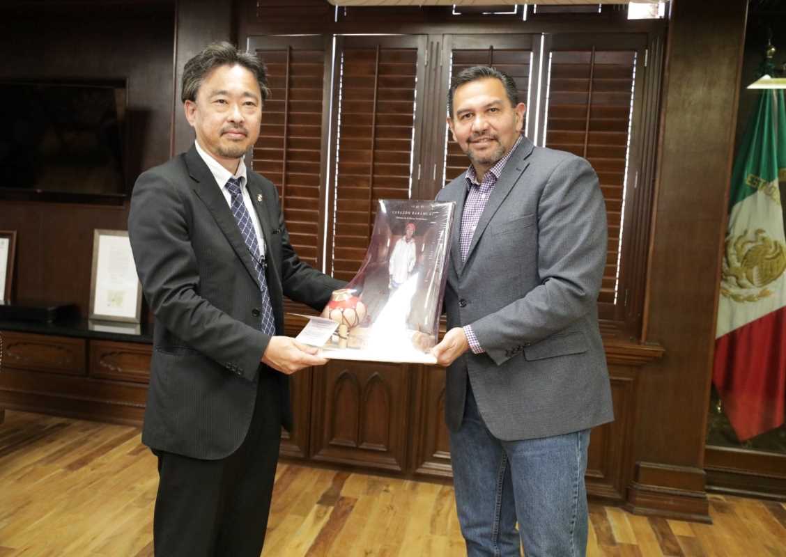 Cónsul de Japón en México visitó al alcalde Cruz Pérez Cuéllar