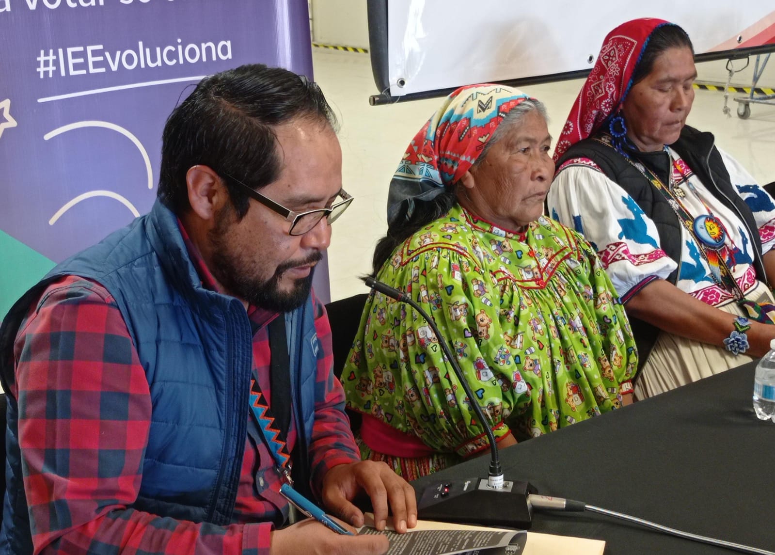 Candidatos indígenas dependen directamente de la postulación de los partidos.
