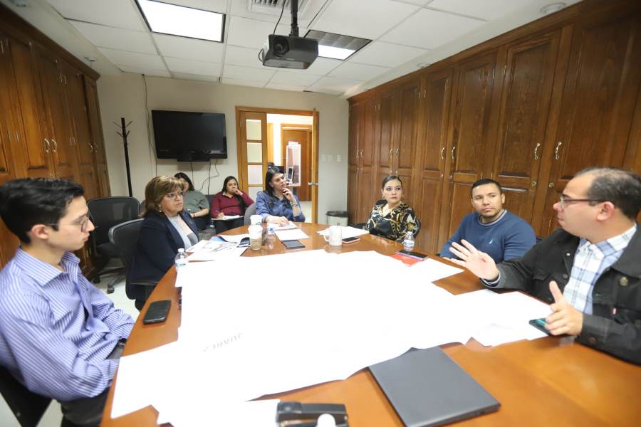 Analizan regidores nuevos nombres de calles de la ciudad
