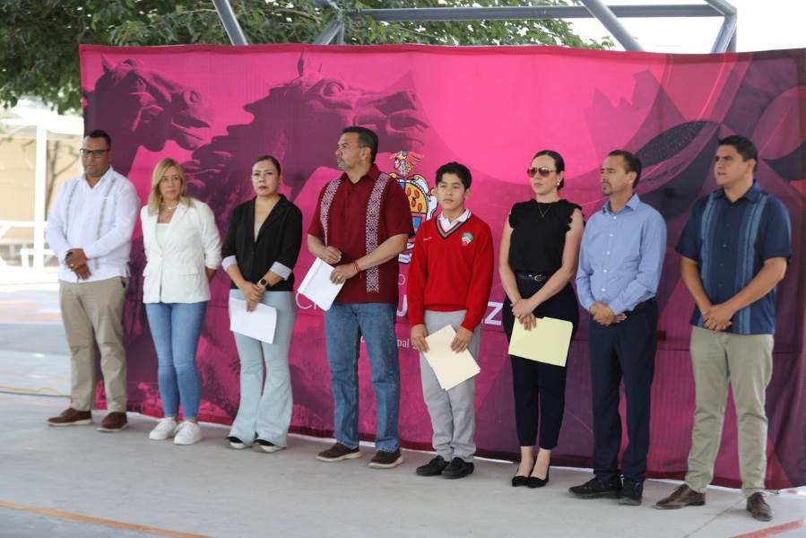 Entregan rehabilitación de primaria Juárez y Reforma con inversión de 1.8 millones de pesos