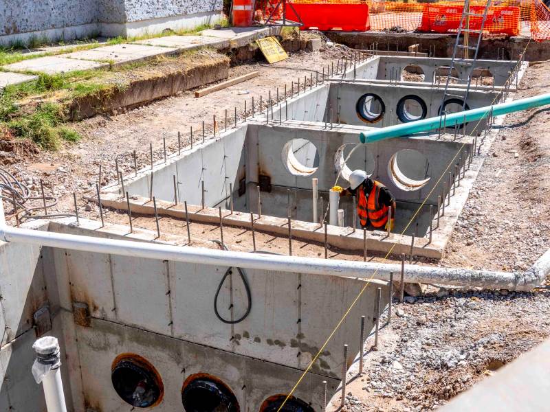 Avanza obra pluvial de JMAS en colonia Olimpia; lluvias prueban su funcionamiento