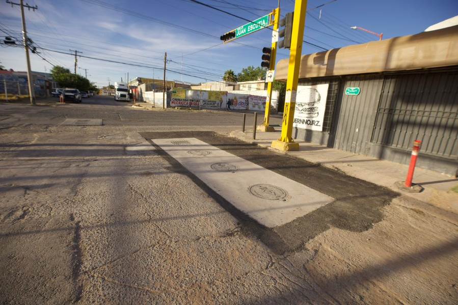 Inaugura Municipio cinco pozos de absorción en la avenida Insurgentes