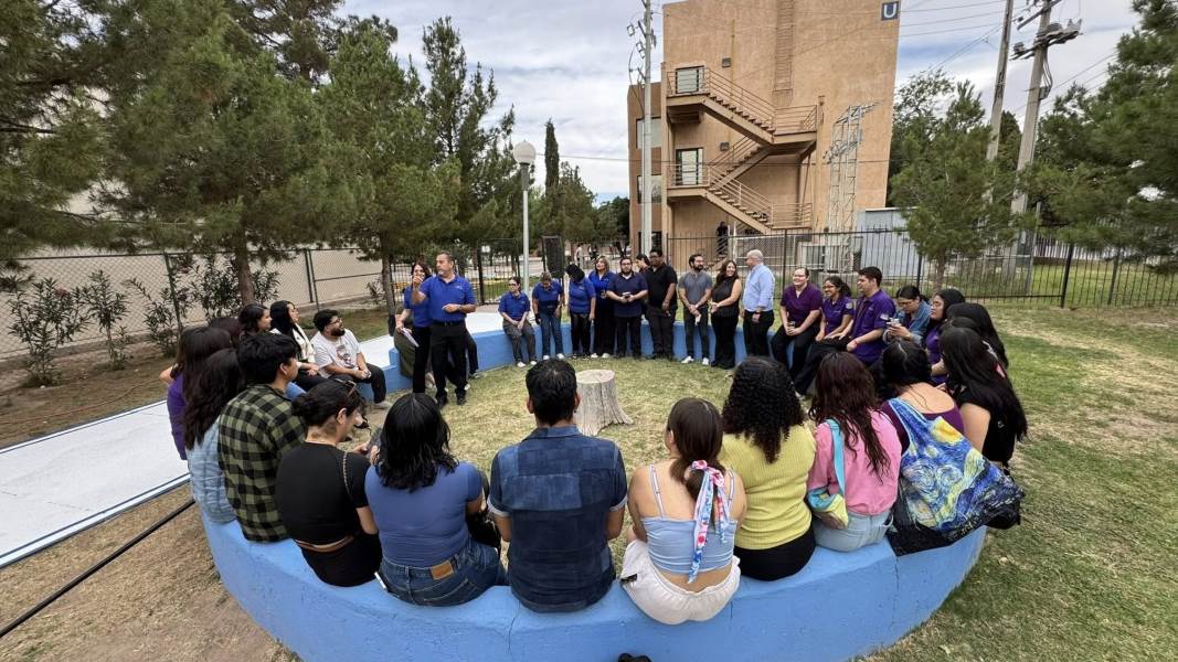 Universitarios pintan, previenen y promueven la paz en jornada nacional