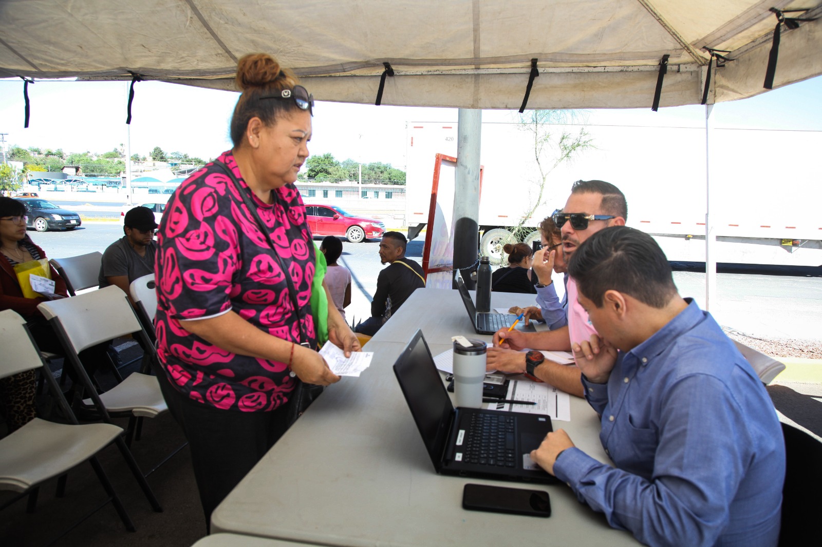 Atiende JMAS a más de 200 usuarios en jornada realizada en Plaza Porvenir.