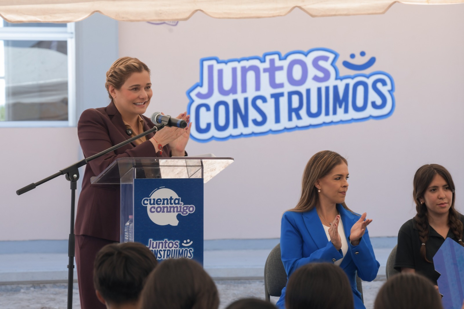Pide gobernadora no personalizar y trabajar por los estados y el país.