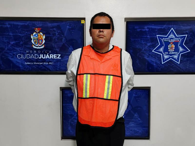 Detienen a empleado acusado de robo en agencia automotriz