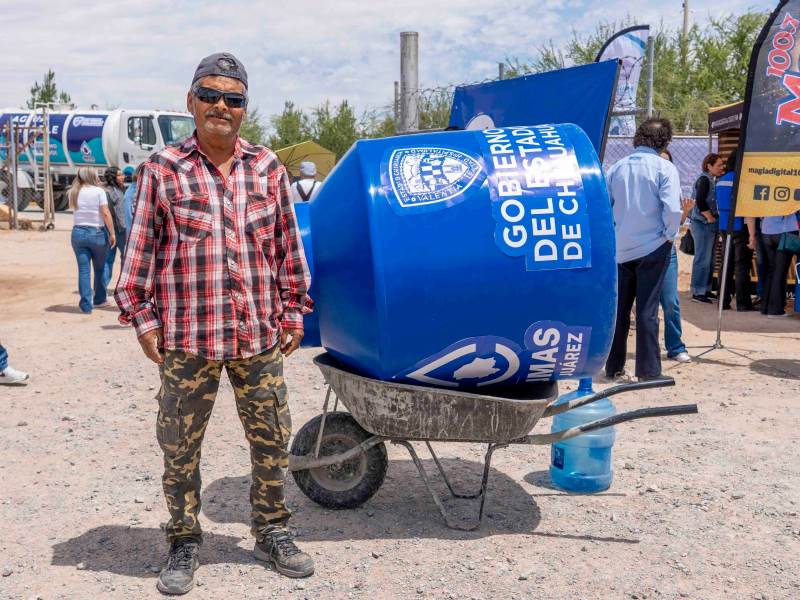 Arranca programa de agua potable para familias de Los Kilómetros