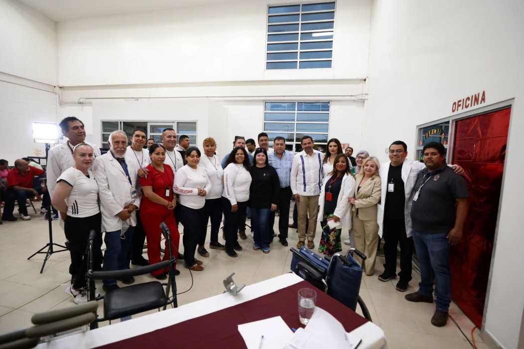 Resaltan en programa En Directo con Cruz apoyos y oportunidades de centros comunitarios
