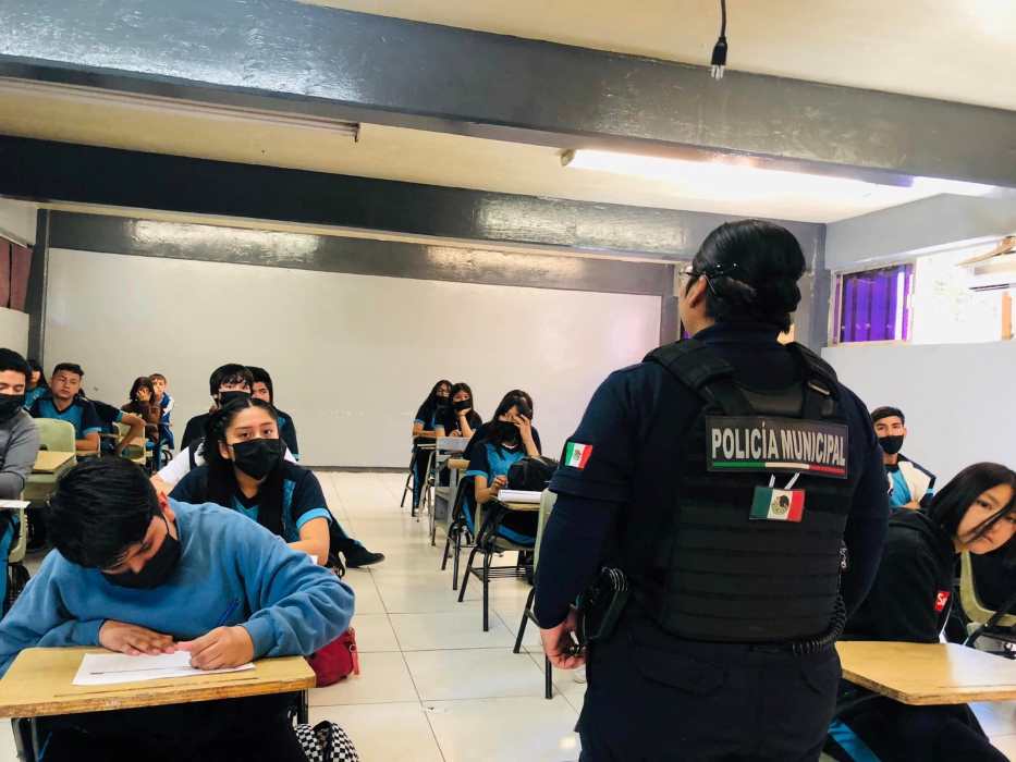 Con programa “Sin Tanto Rollo”, atendió estudiantes de la Secundaria Técnica 89
