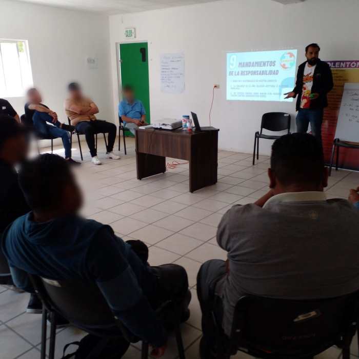 Alrededor de 100 hombres generadores de violencia domestica reciben capacitación  y terapia