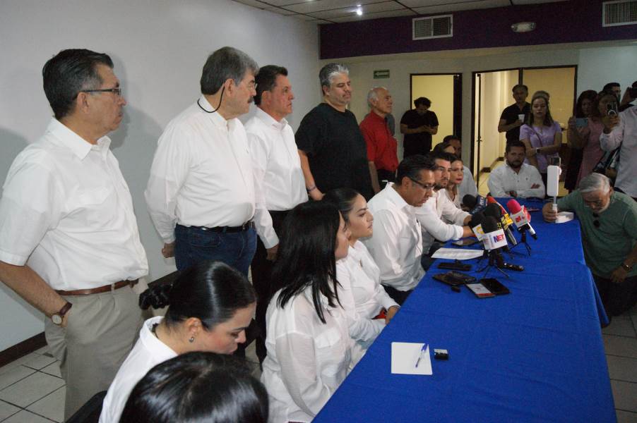 Repudian partidos del Frente Amplio violencia contra candidatos y colaboradores.