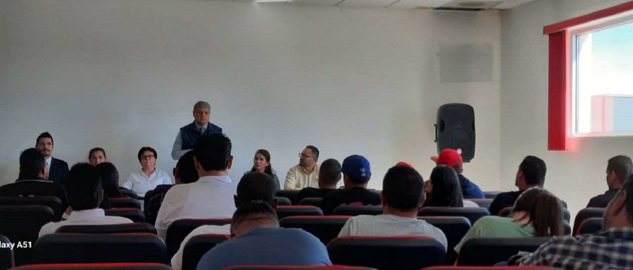 Prepara SEyD competencias deportivas de secundarias estatales y federales