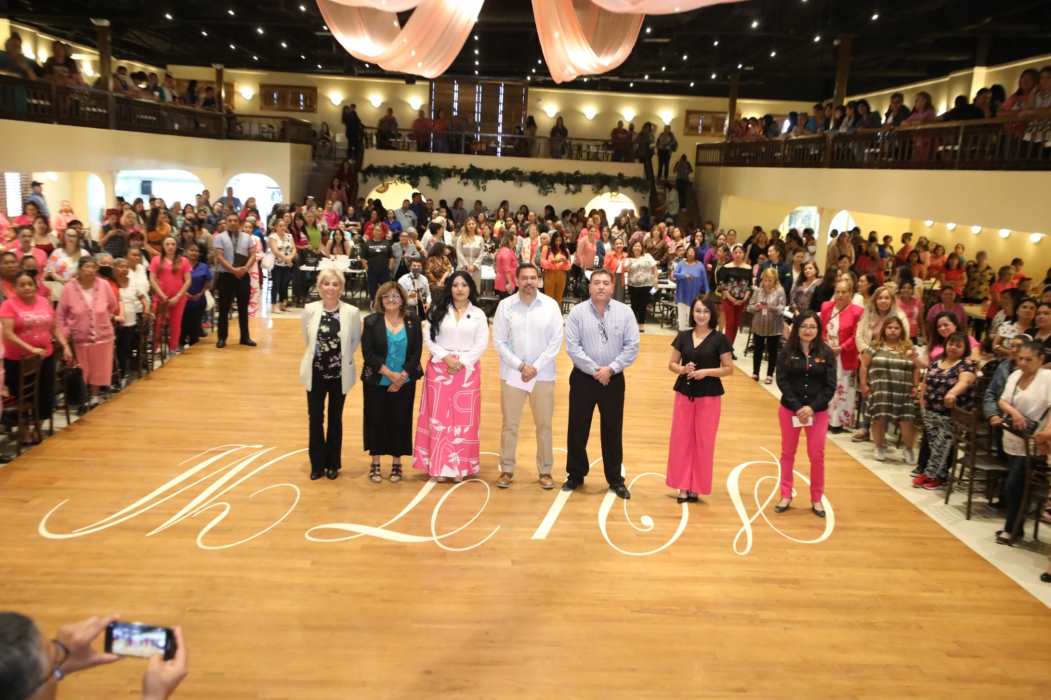 Asistió alcalde al arranque del programa “Punto Rosa” de Centros Comunitarios