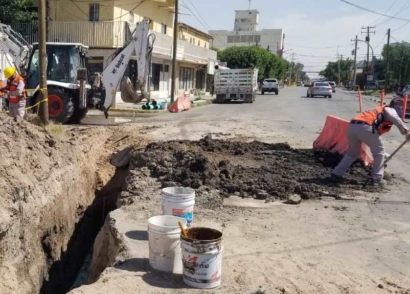 La JMAS reparó hundimiento en la avenida López Mateos
