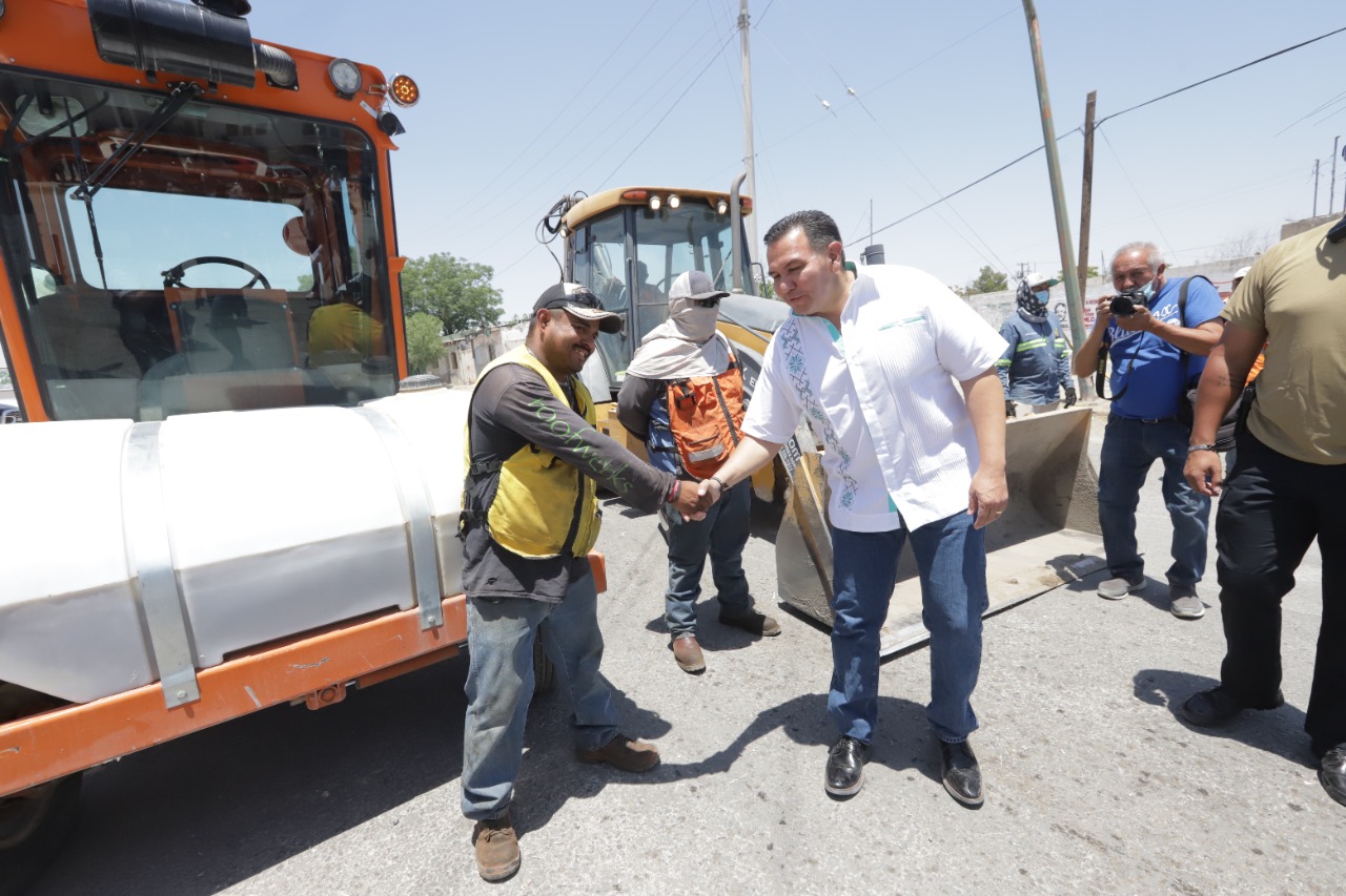 Arranca Presidente Municipal obras de repavimentación en Eje Vial Juan Gabriel y  calle Ayuntamiento