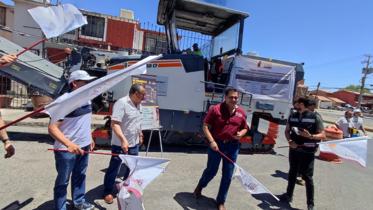 Presidente Municipal arranca obras de repavimentación