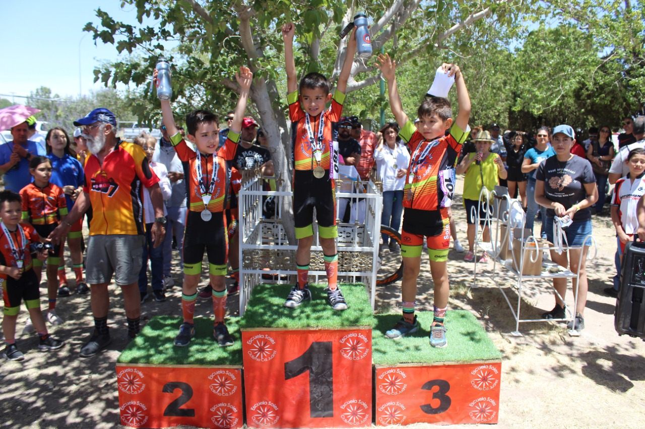 Alejandro Gómez triunfador en la carrera de ruta “Arturo López Junior”