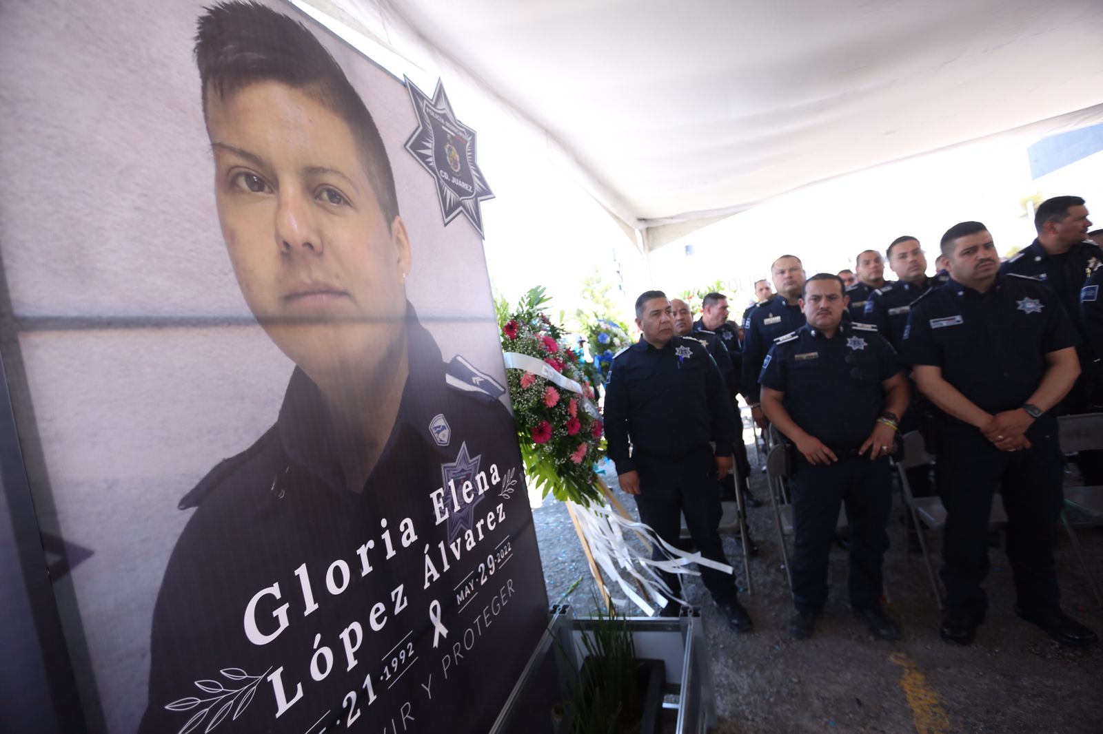 Presidente Municipal despide con honores a agente caída en cumplimiento de su deber