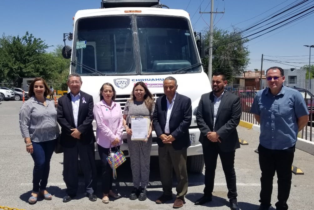 JMAS Juárez dona camión a Cobach