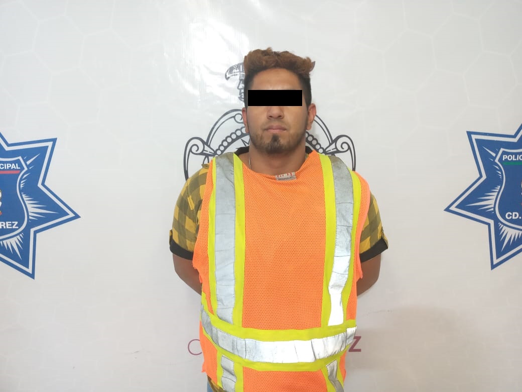 Policías Municipales detienen a un sujeto por privación ilegal de la libertad y/o lo que resulte