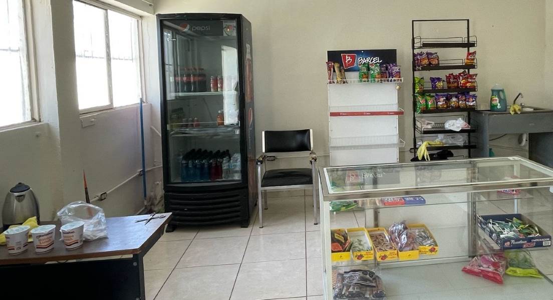 Mañana inicia prohibición de venta de comida chatarra en escuelas