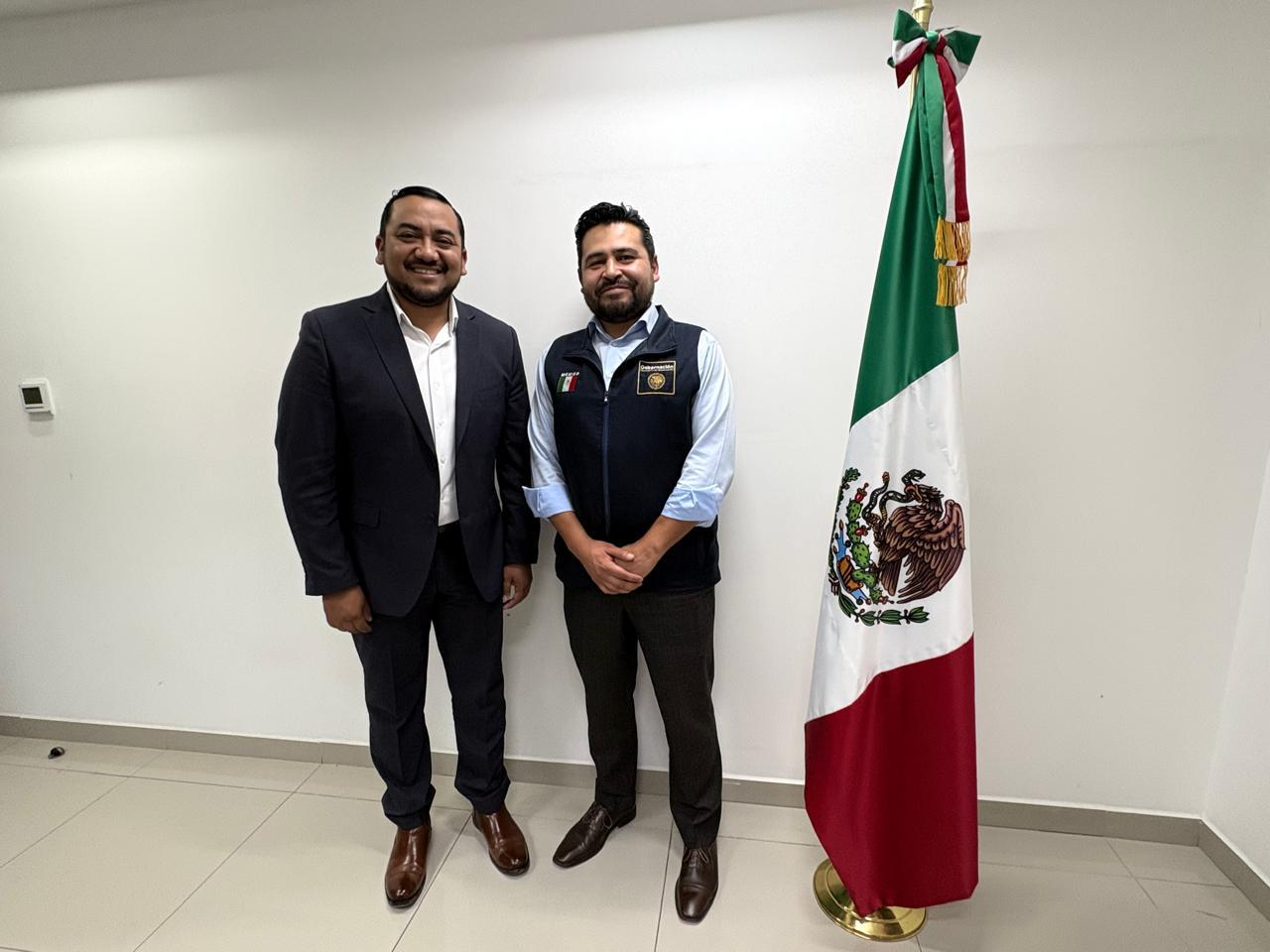 Dan seguimiento a programa de regularización de iglesias.