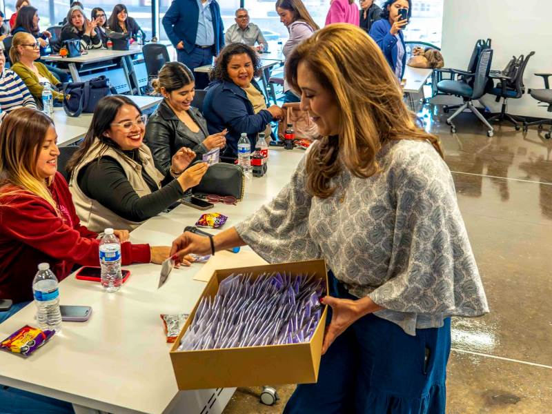 Reconoce JMAS Juárez labor de mujeres en el marco del 8 de marzo