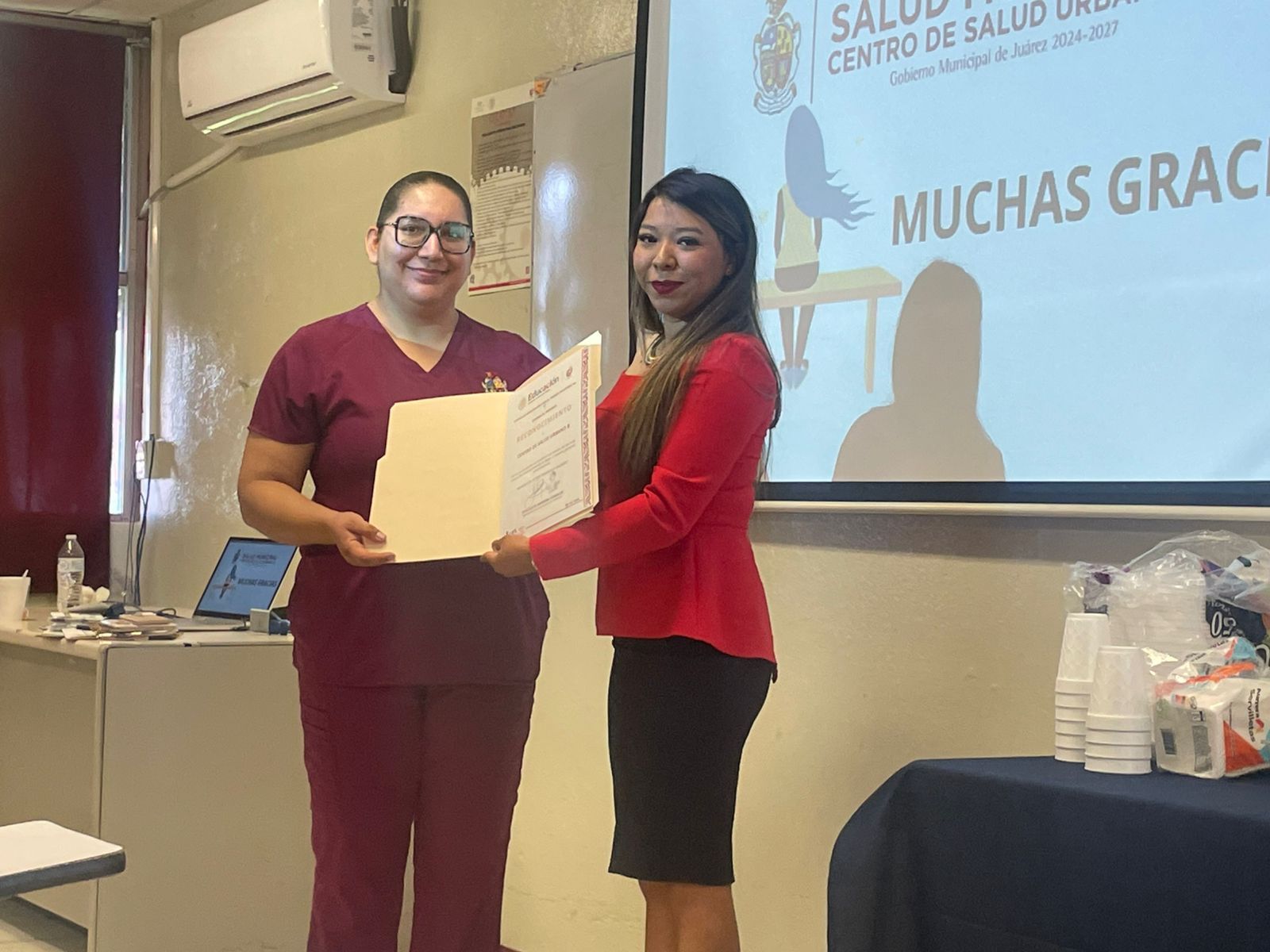 Refuerzan programas de salud mental en docentes del CECATI.