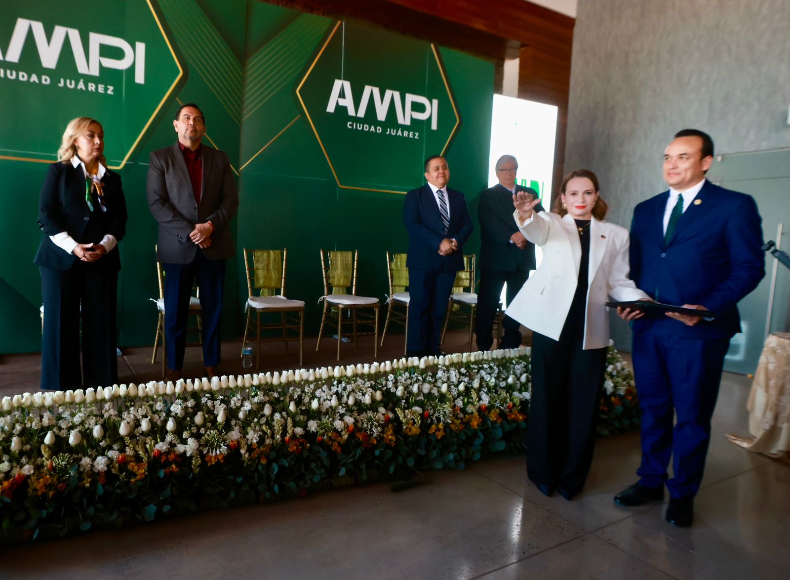 Renuevan mesa directiva en la AMPI.